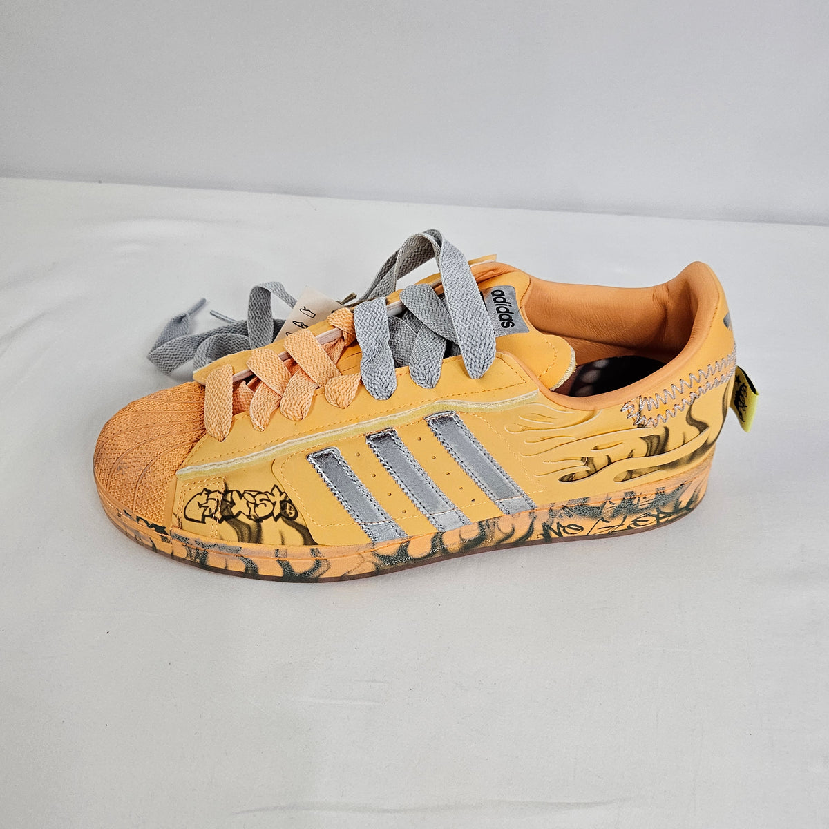 Adidas Superstar LA1501 Hellstar Hazy Orange Size 12M 13W New