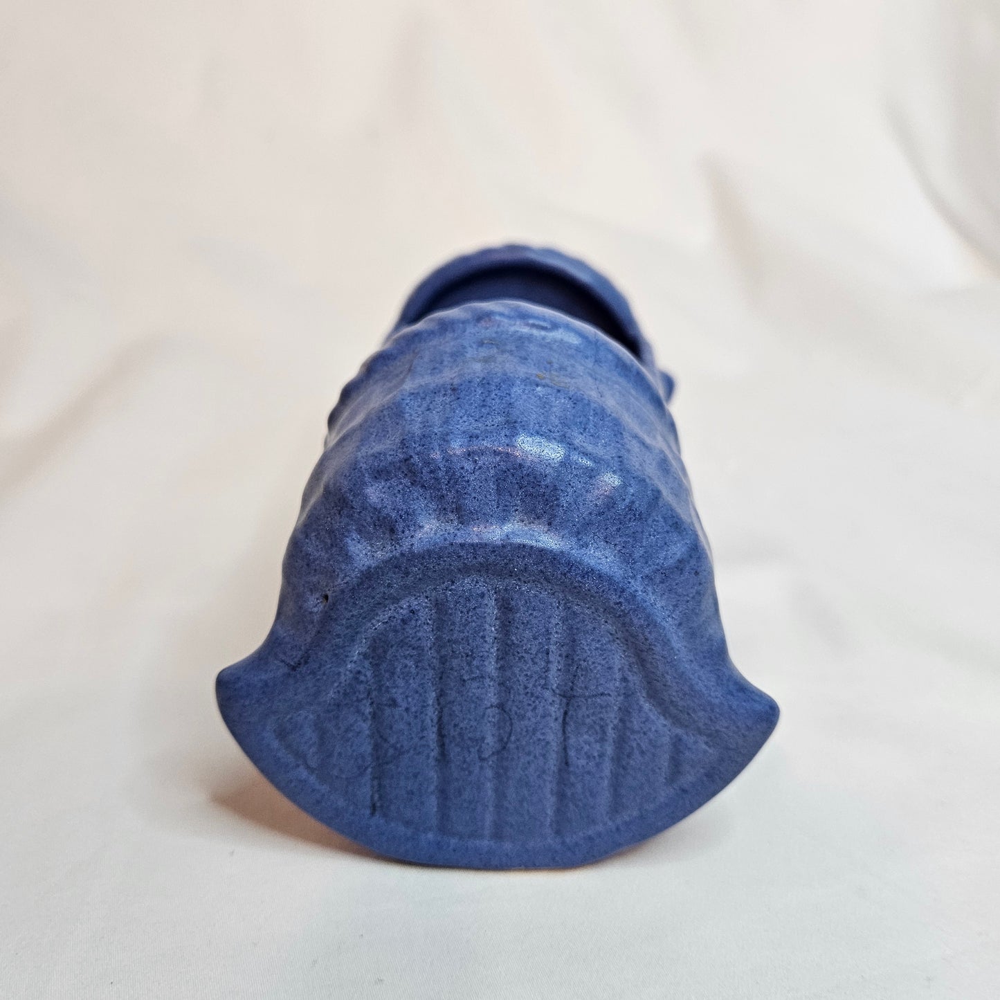 Vintage Niloak Pottery Cradle in Ozark Blue