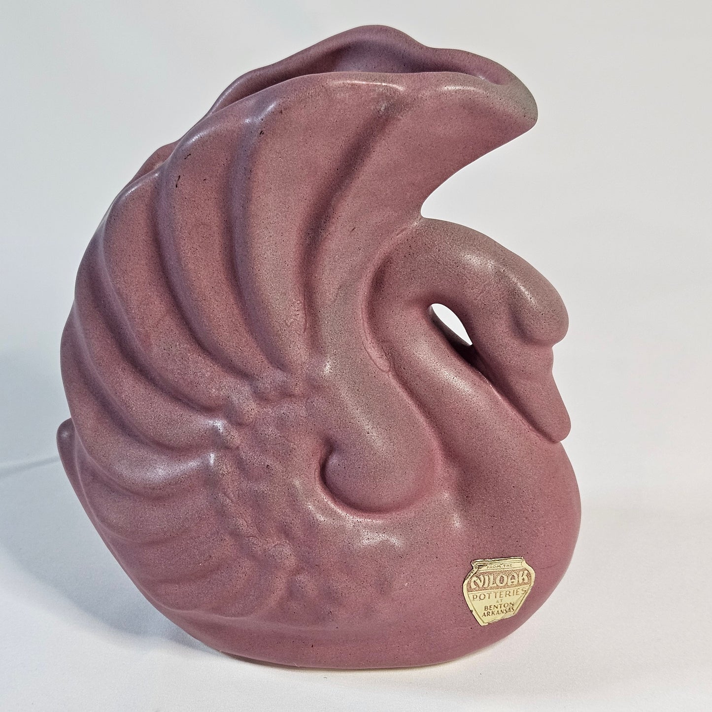 Vintage Niloak Potteries Dusty Pink Swan vase, 1930s