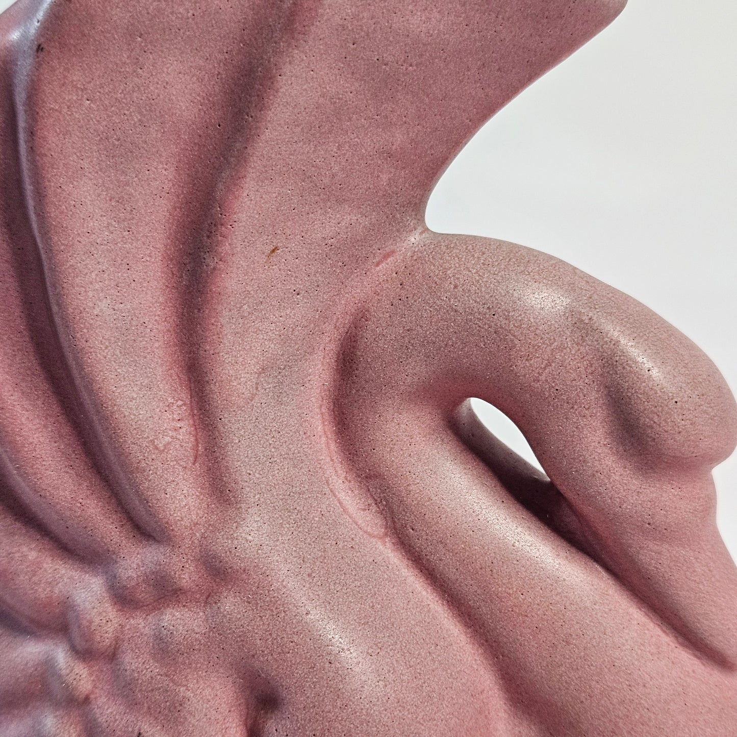 Vintage Niloak Potteries Dusty Pink Swan vase, 1930s