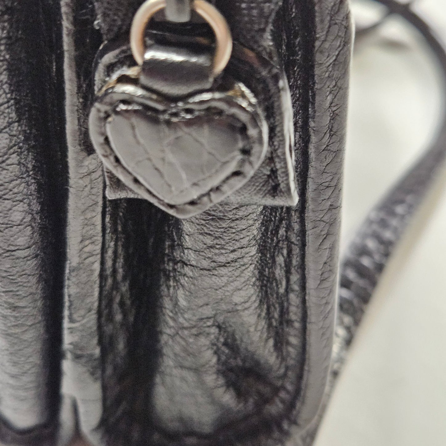 Vintage Brighton crossbody bag, pebbled leather with floral interior