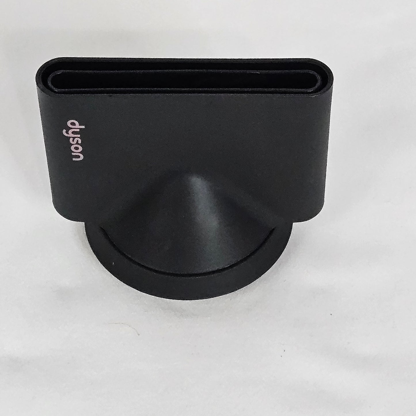 Dyson Supersonic hair dryer magnetic attachments