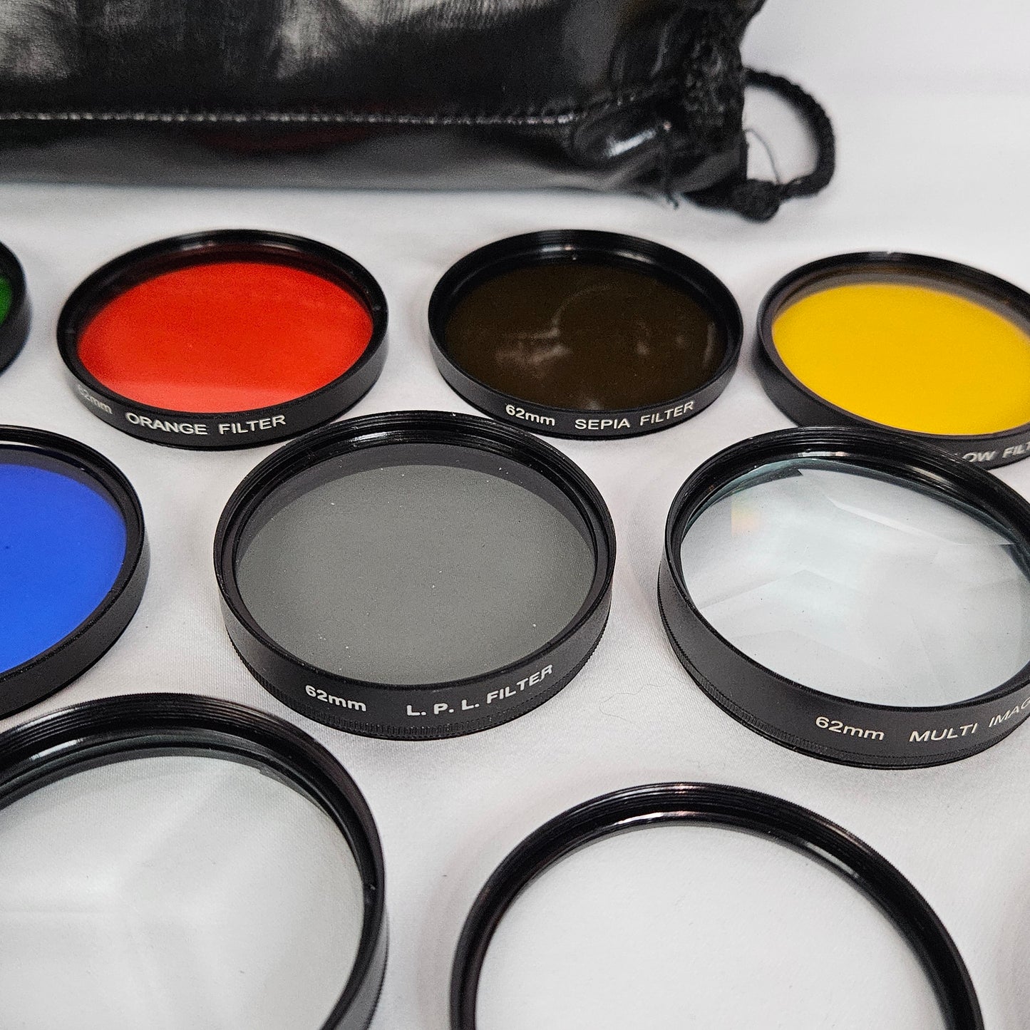 62mm Lens Filter Set, 22 filters included