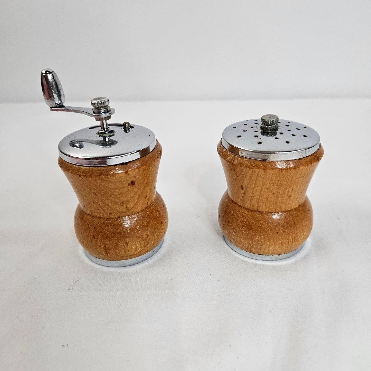 Woodpecker Woodware MCM  salt shaker and pepper mill