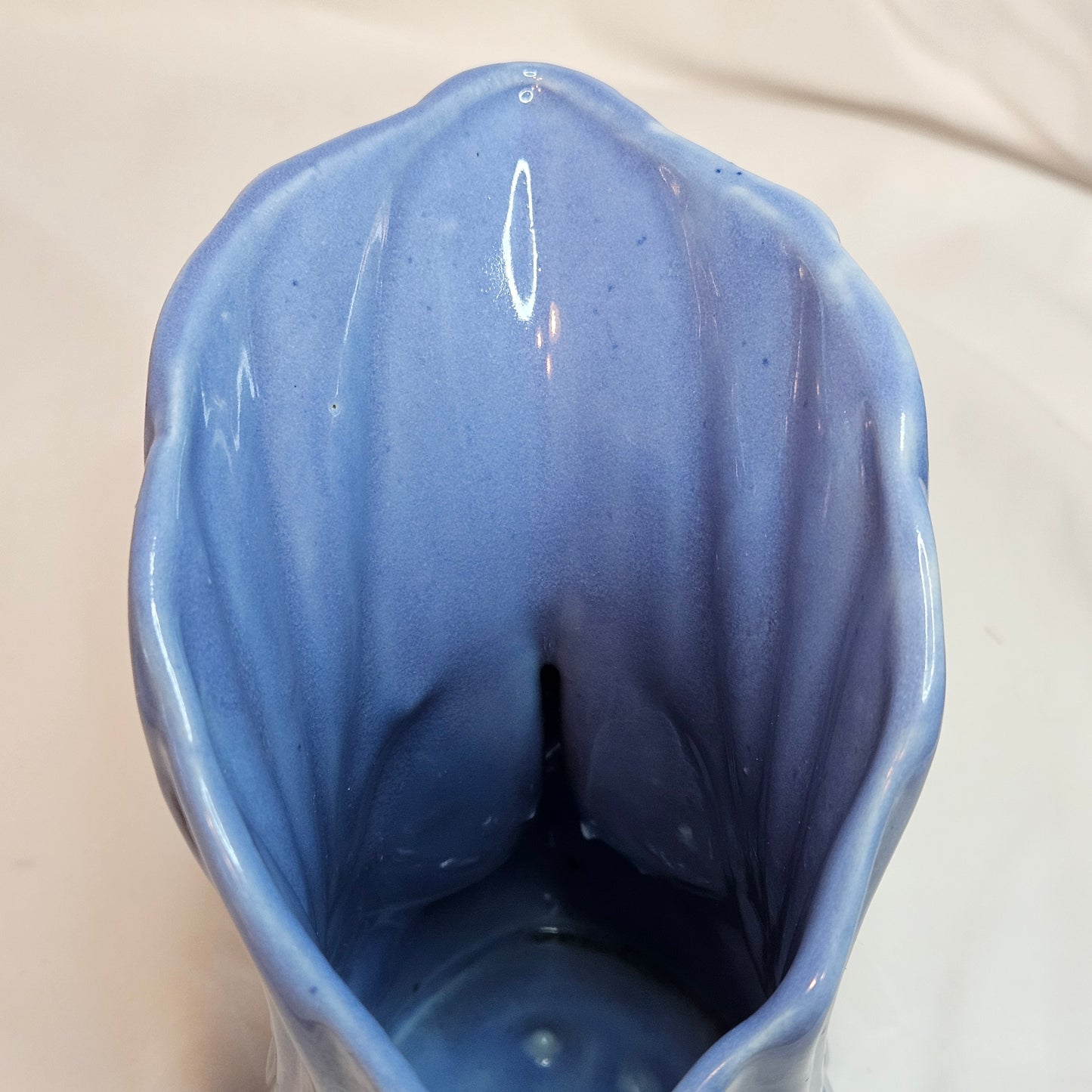 Niloak Swan Ozark Blue vintage vase, 7 inches tall