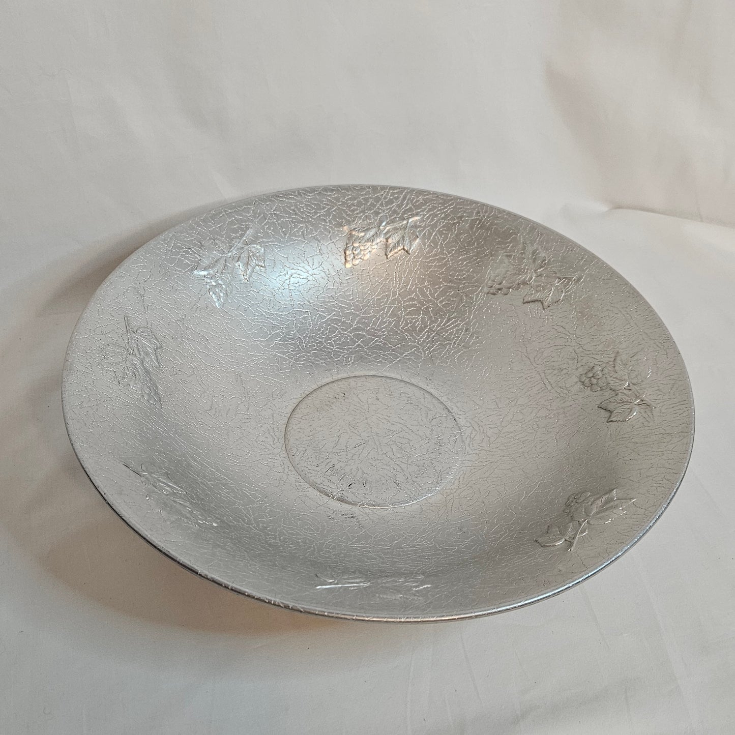 Vintage West Bend 14" aluminum serving bowl with grape cluster and leaf design