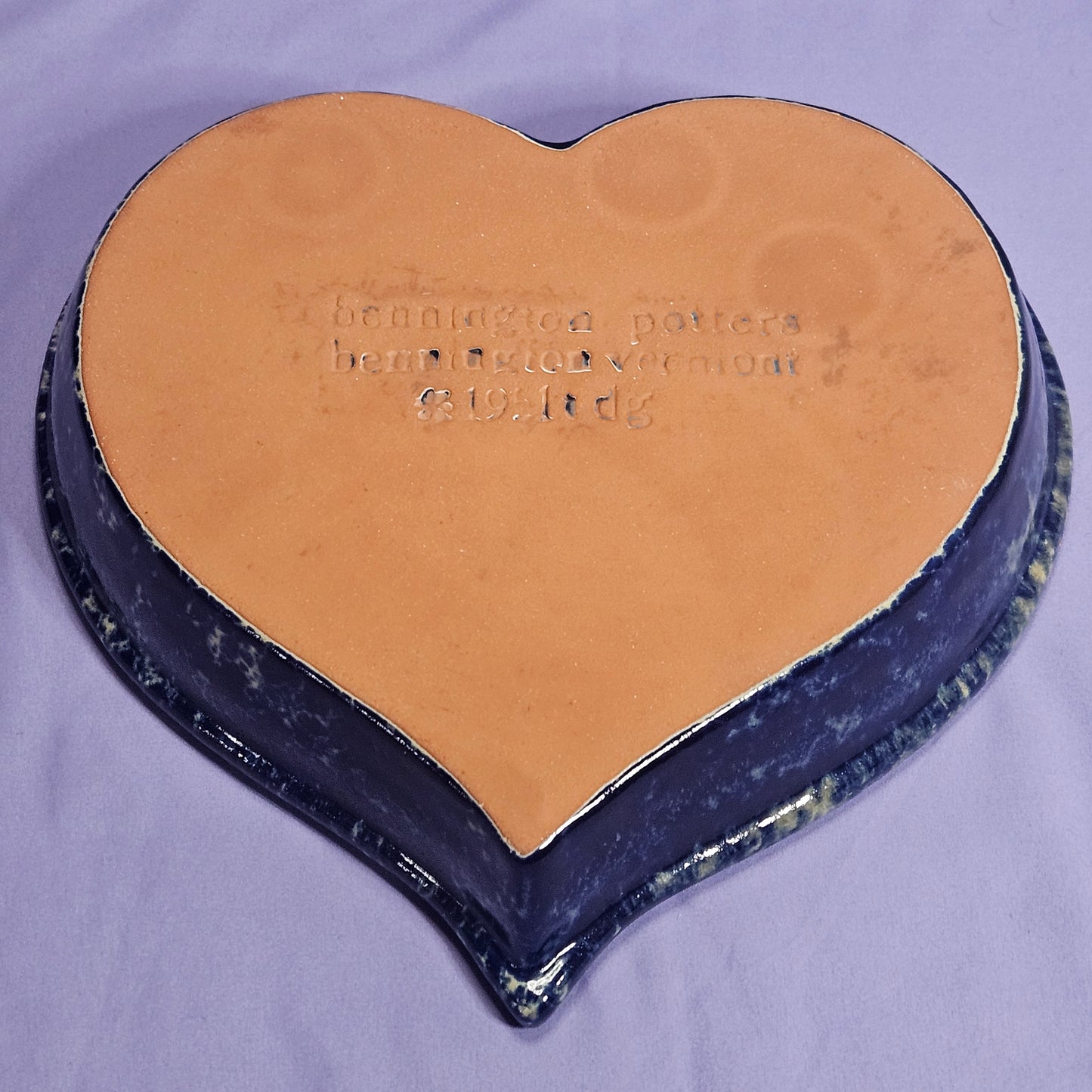 Bennington Potters 1951dg Blue Agate heart shaped 12" baking dish