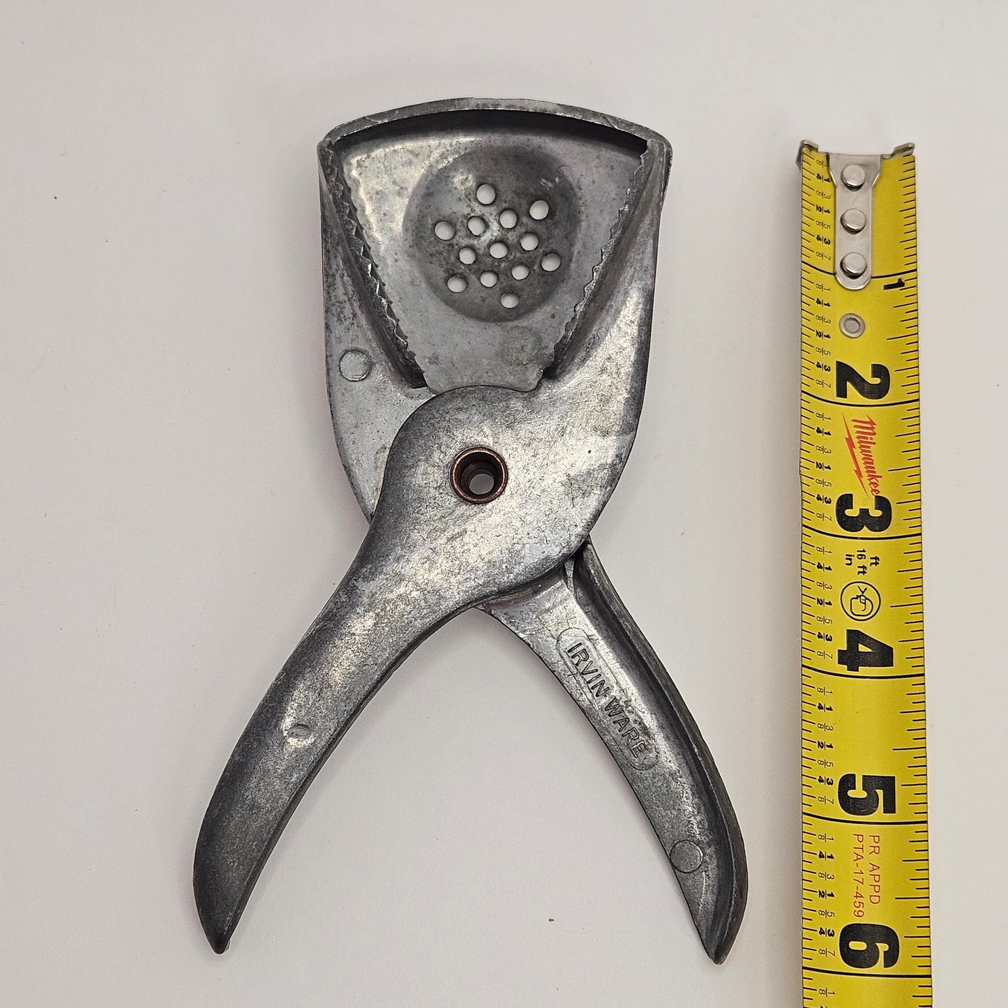 Vintage citrus juicer