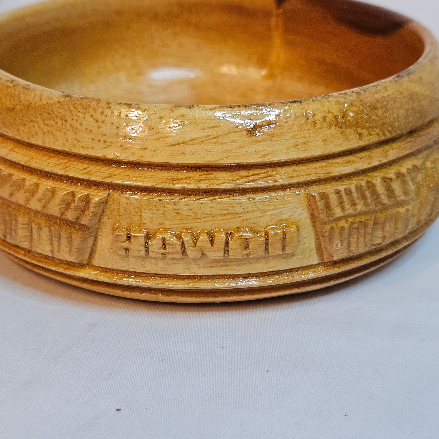 Carved wood Hawaii bowl