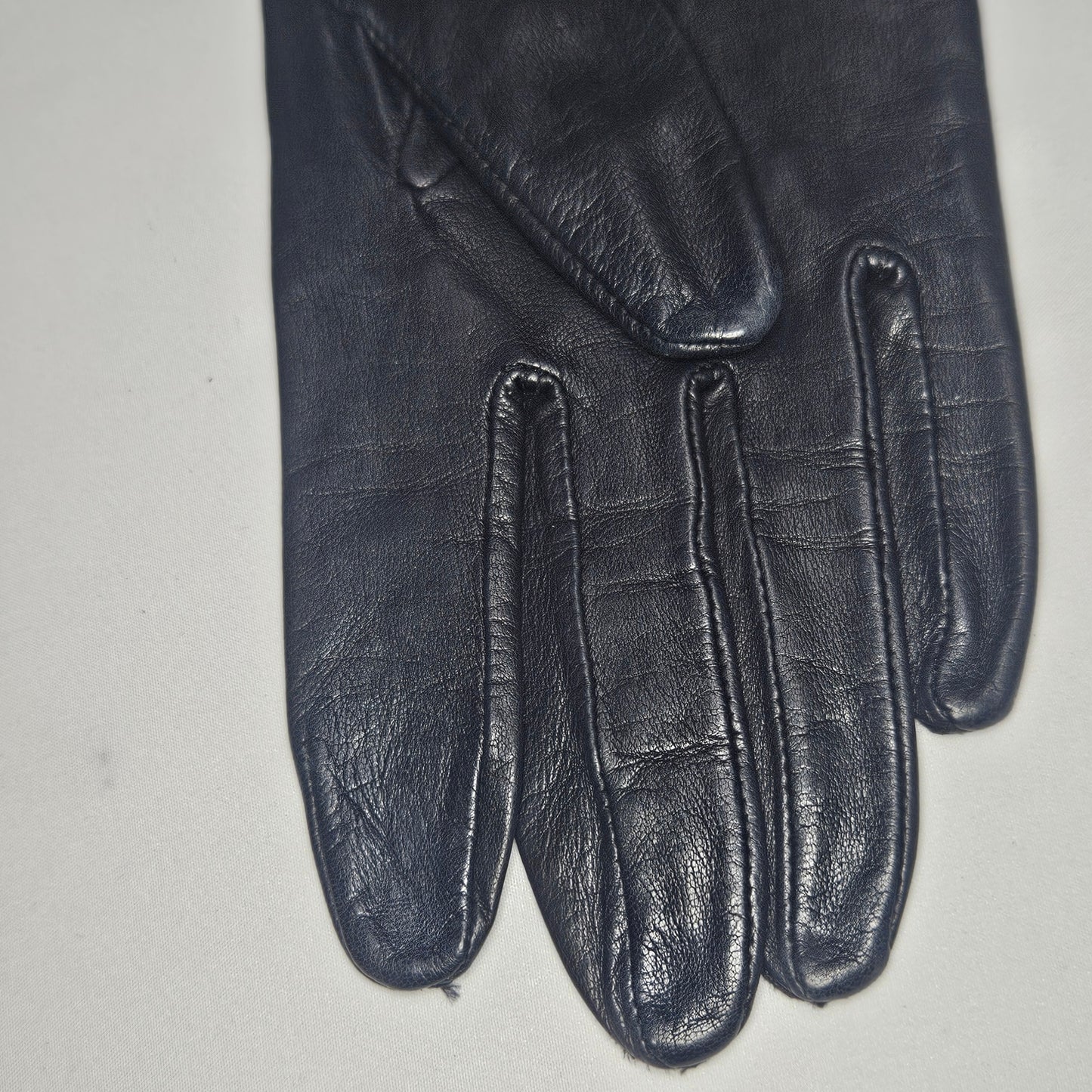 Vintage women's black leather gloves, Grandoe, size 7