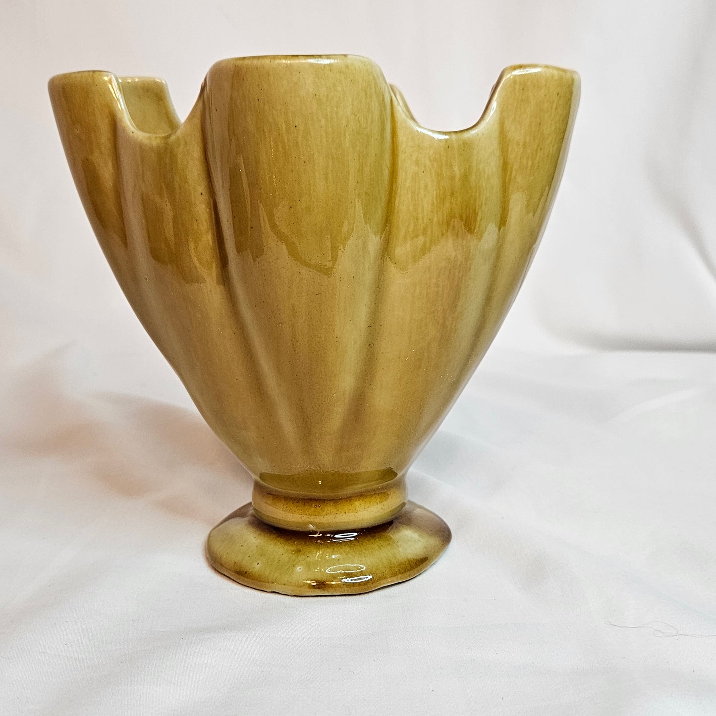 Vintage Niloak for Victory vase, made during WWII