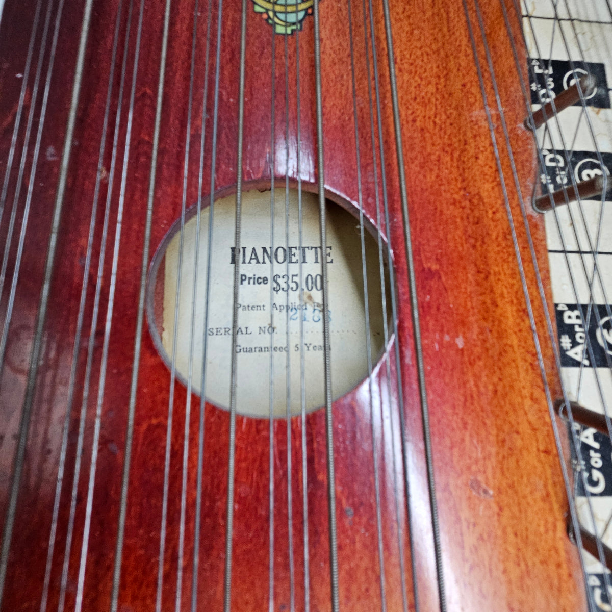 Vintage Pianoette, Form 3C, no bow,