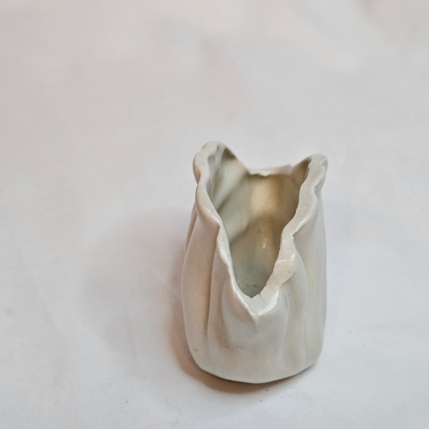 Vintage Niloak Pottery shell vase, ivory