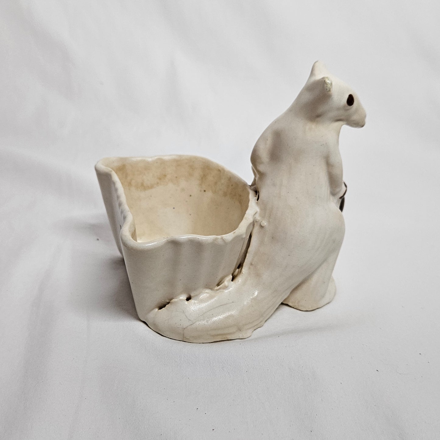 Vintage Niloak Kangaroo planter, WWII era