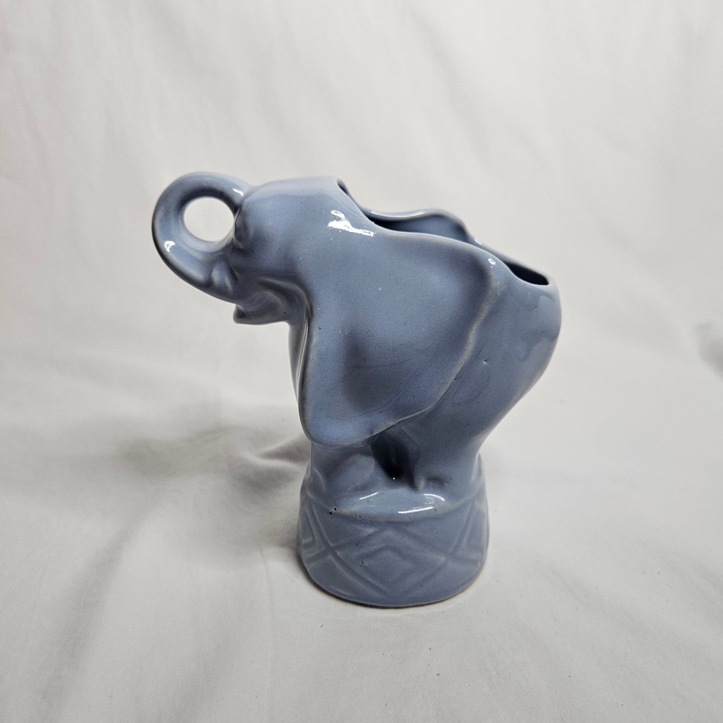 Vintage Niloak Elephant planter from the 1940's