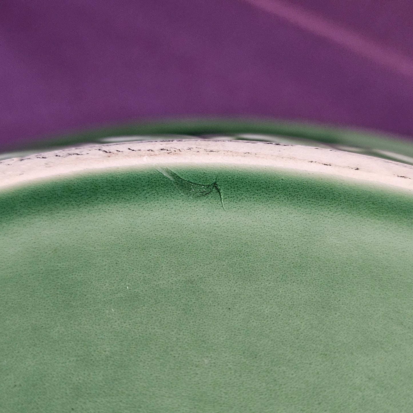 Vintage BORDALLO PINHEIRO Portugal - 13" Green Serving Bowl, Lattice with Grapevines