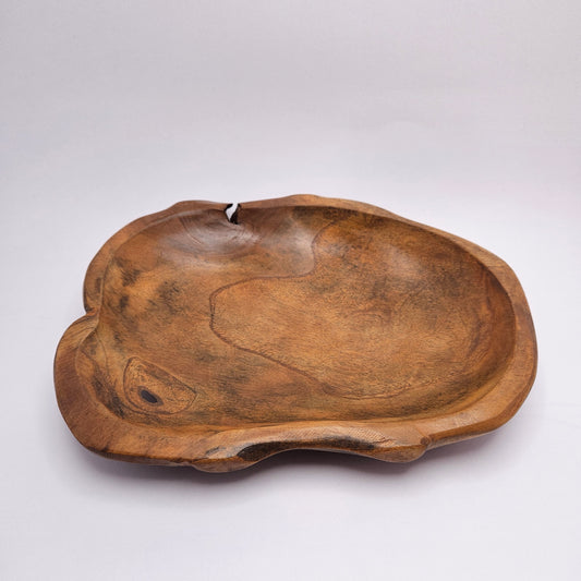 Vintage British Gardens teak bowl, 11 x 9 x 2 inch shallow bowl