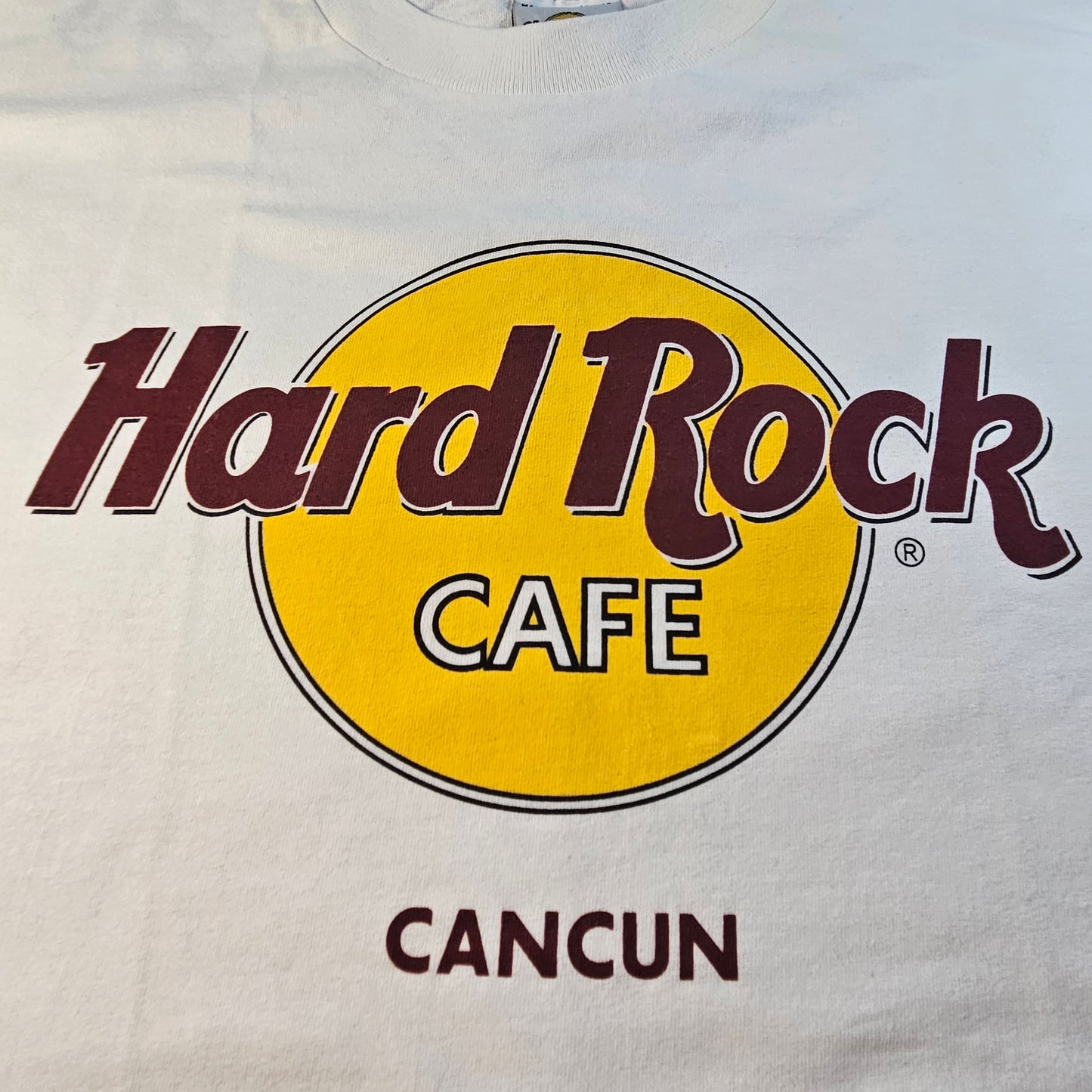 Hard Rock Cafe Cancun t-shirt NWOT, size XL