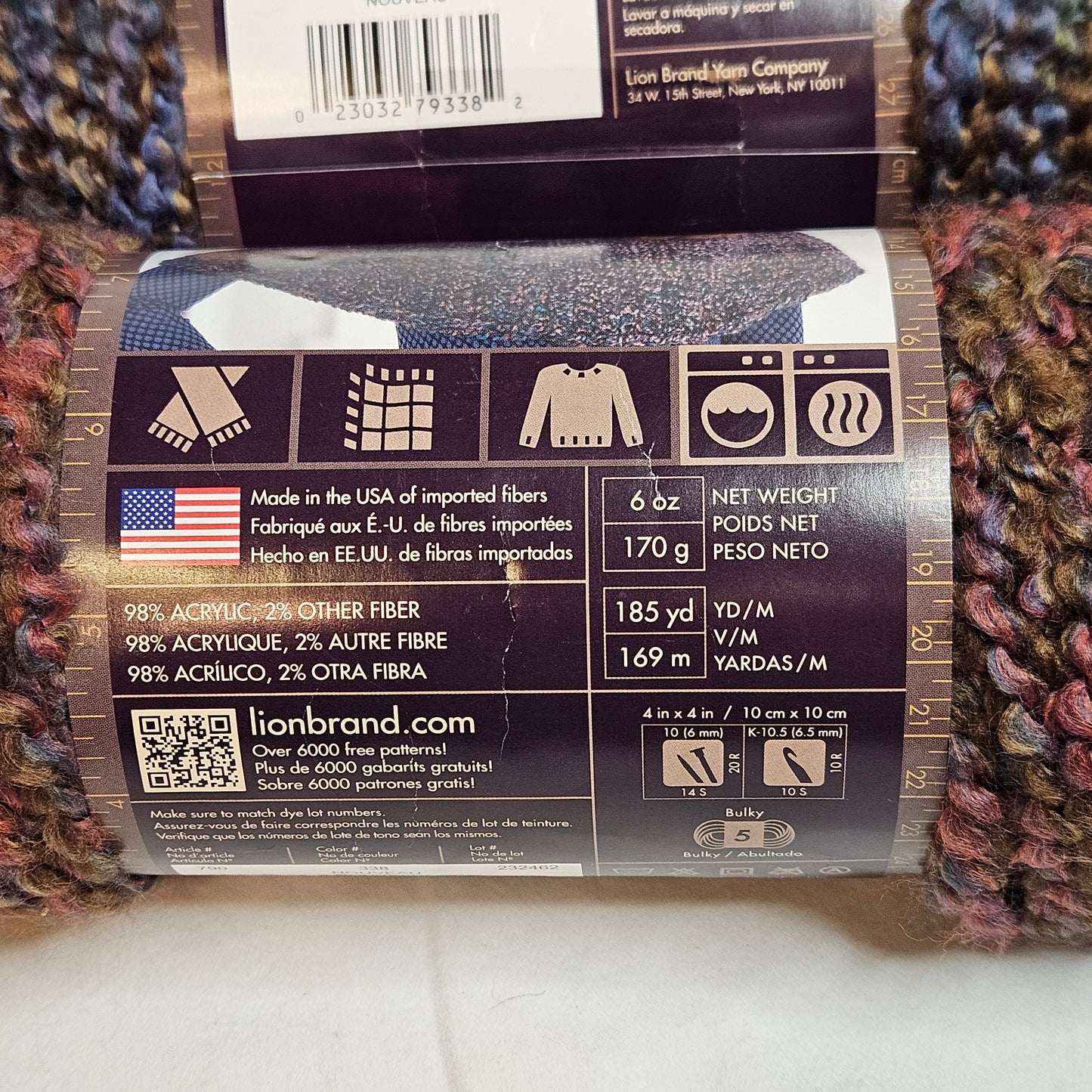 Lion Brand Homespun Yarn, 98% Acrylic, 2% Other