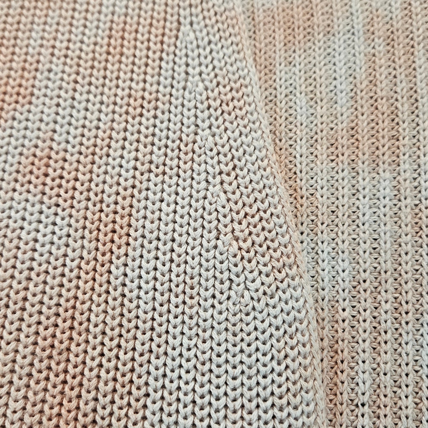 Universal Threads long-sleeve cardigan with front pockets, 100% cotton, marbled peach, S