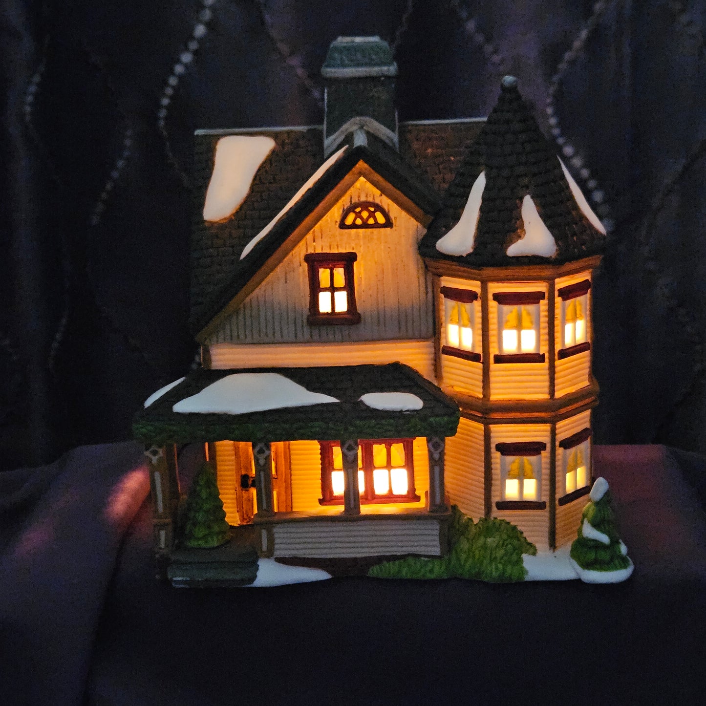 Thomas T Julian House, retired Department 56 lighted house