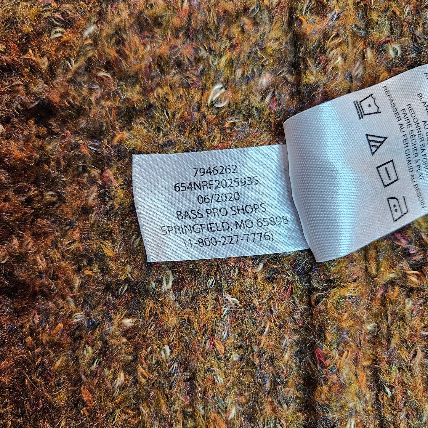 Natural Reflections cardigan with front pockets, medium
