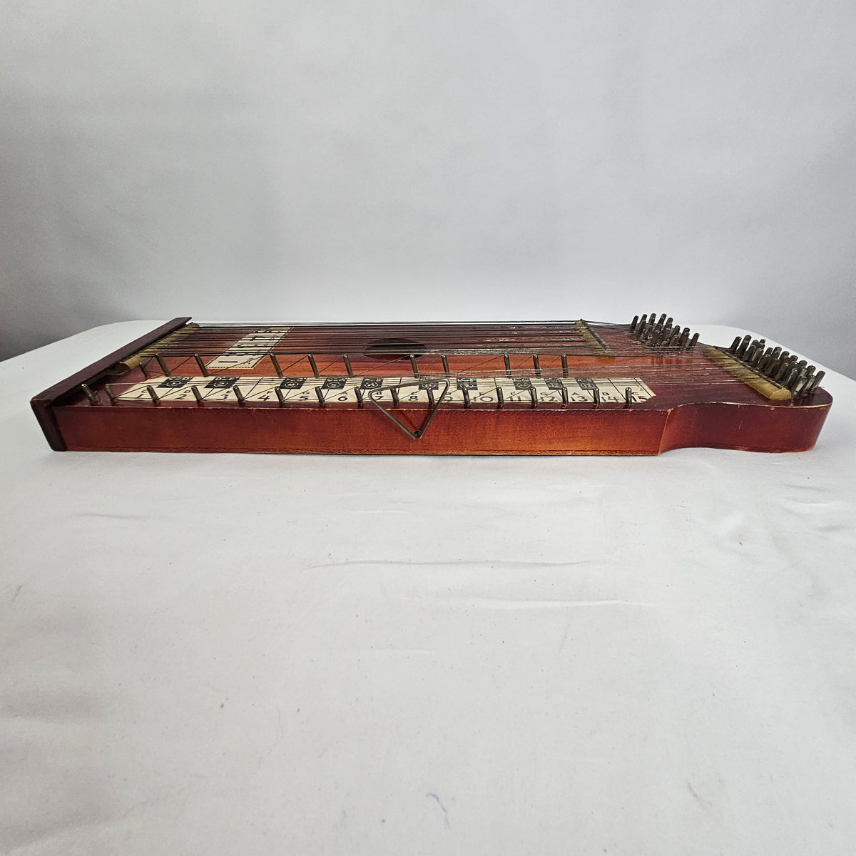 Vintage Pianoette, Form 3C, no bow,
