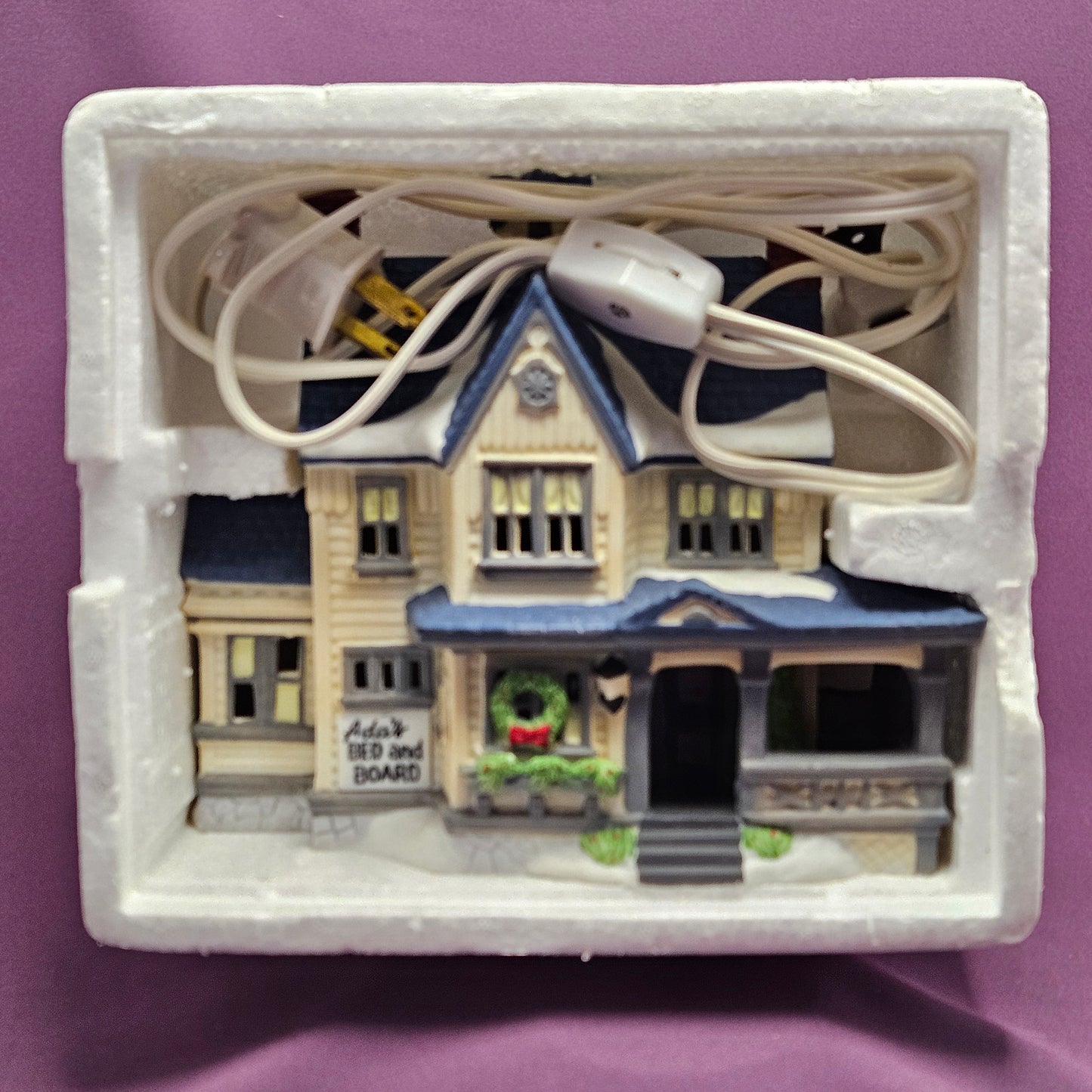 Ava's Bed and Boarding House, Department 56, New England Village Series, 1988