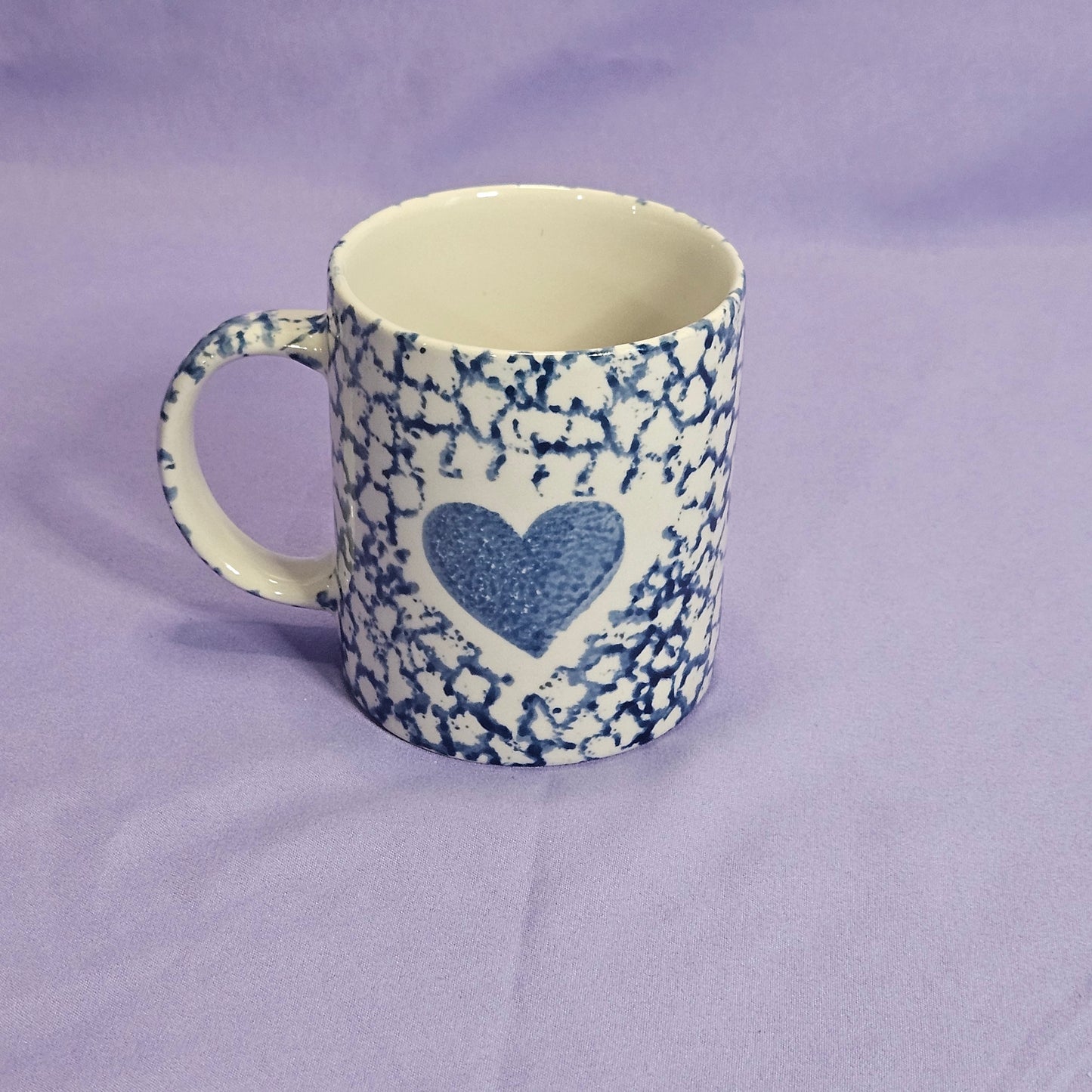 Gibson blue spongeware ceramic cup with heart motif