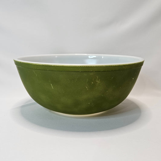 Vintage Pyrex 404, Verde 4 Quart mixing bowl