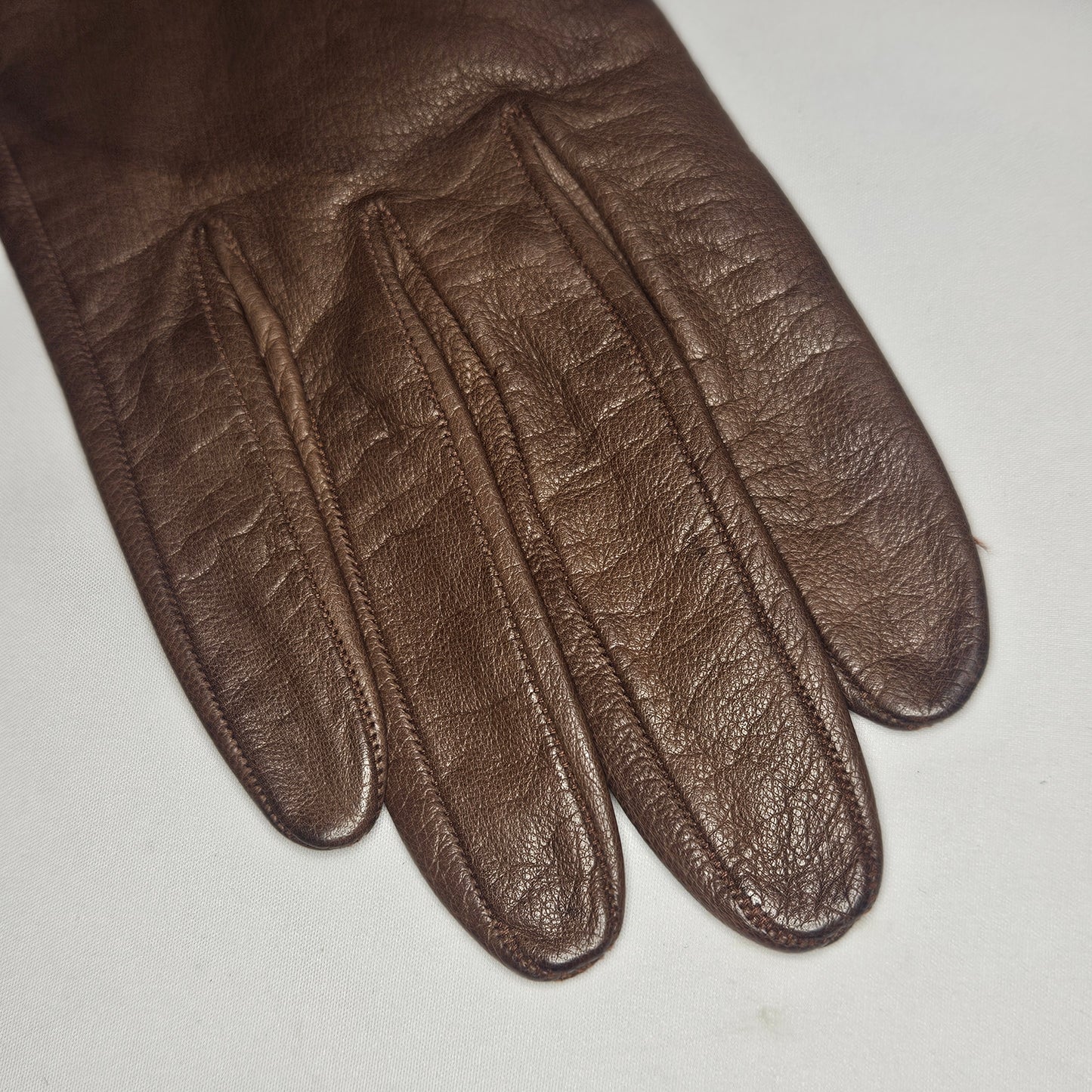 Vintage women's fur trimmed brown leather gloves