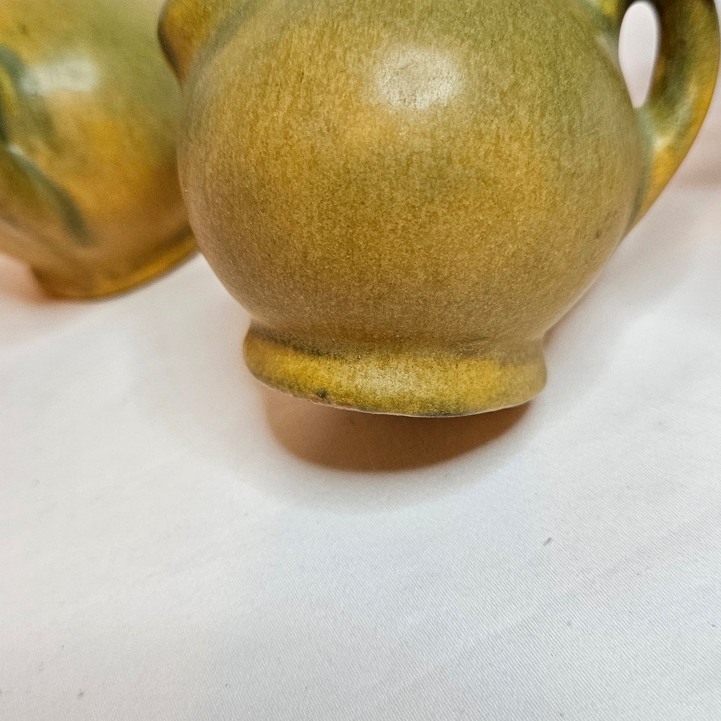 Niloak Pottery, vintage round salt and pepper shakers,  1940s