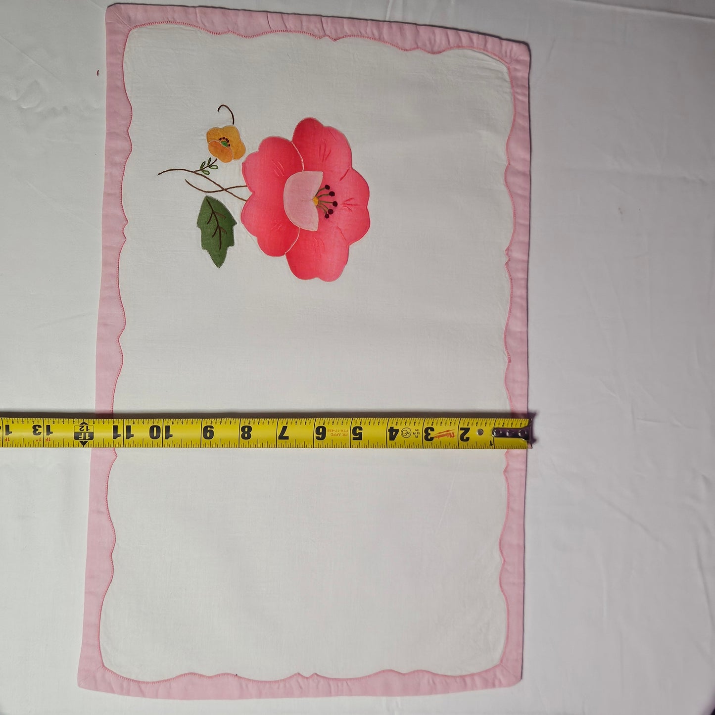 Vintage Placemat and Napkin set, appliqué pink flower and embroidery, 4 each