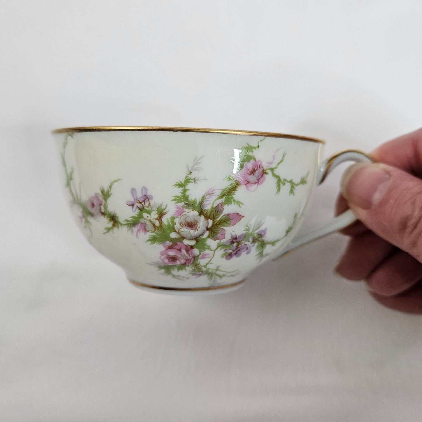 Haviland New York Rosalinde tea cups in white, France, set of 4