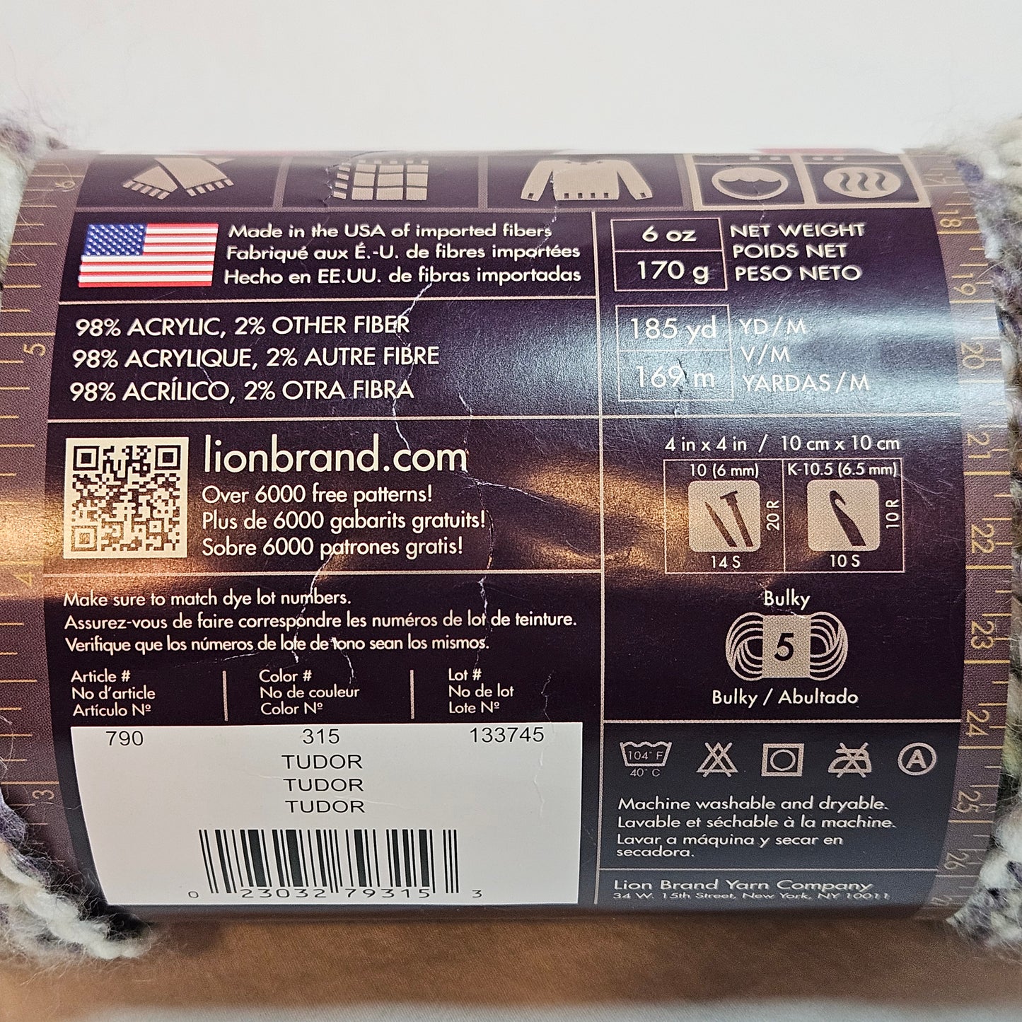 Lion Brand Homespun Yarn, 98% Acrylic, 2% Other