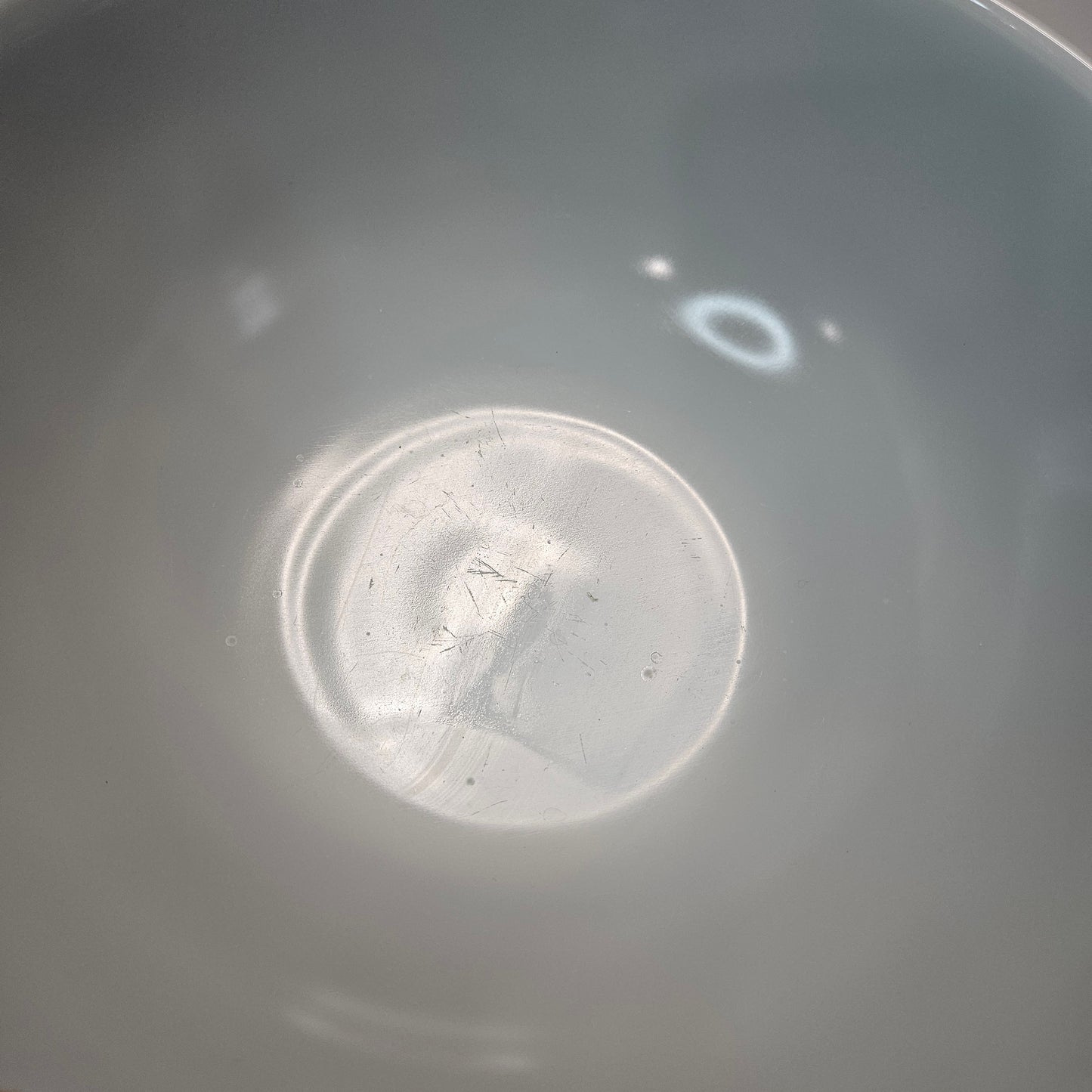 Vintage Pyrex 404, Verde 4 Quart mixing bowl