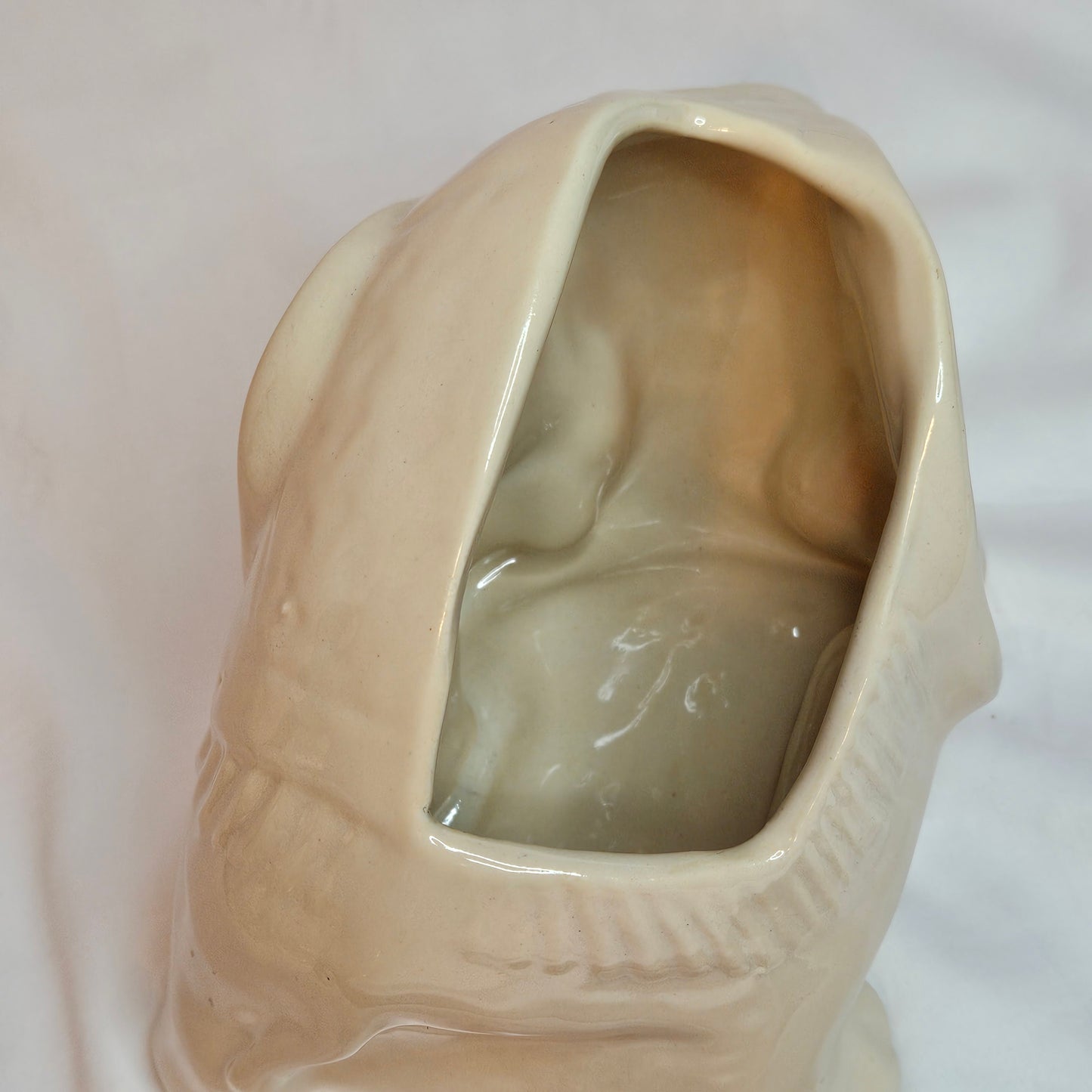 Niloak 1940s Circus Elephant planter, designed by Joe Alley, cream